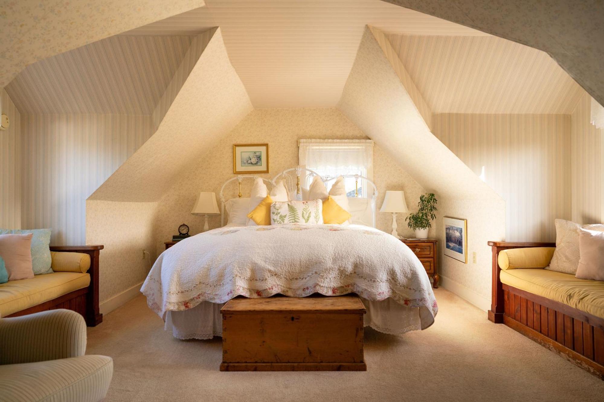 Headlands Bed and breakfast 3*