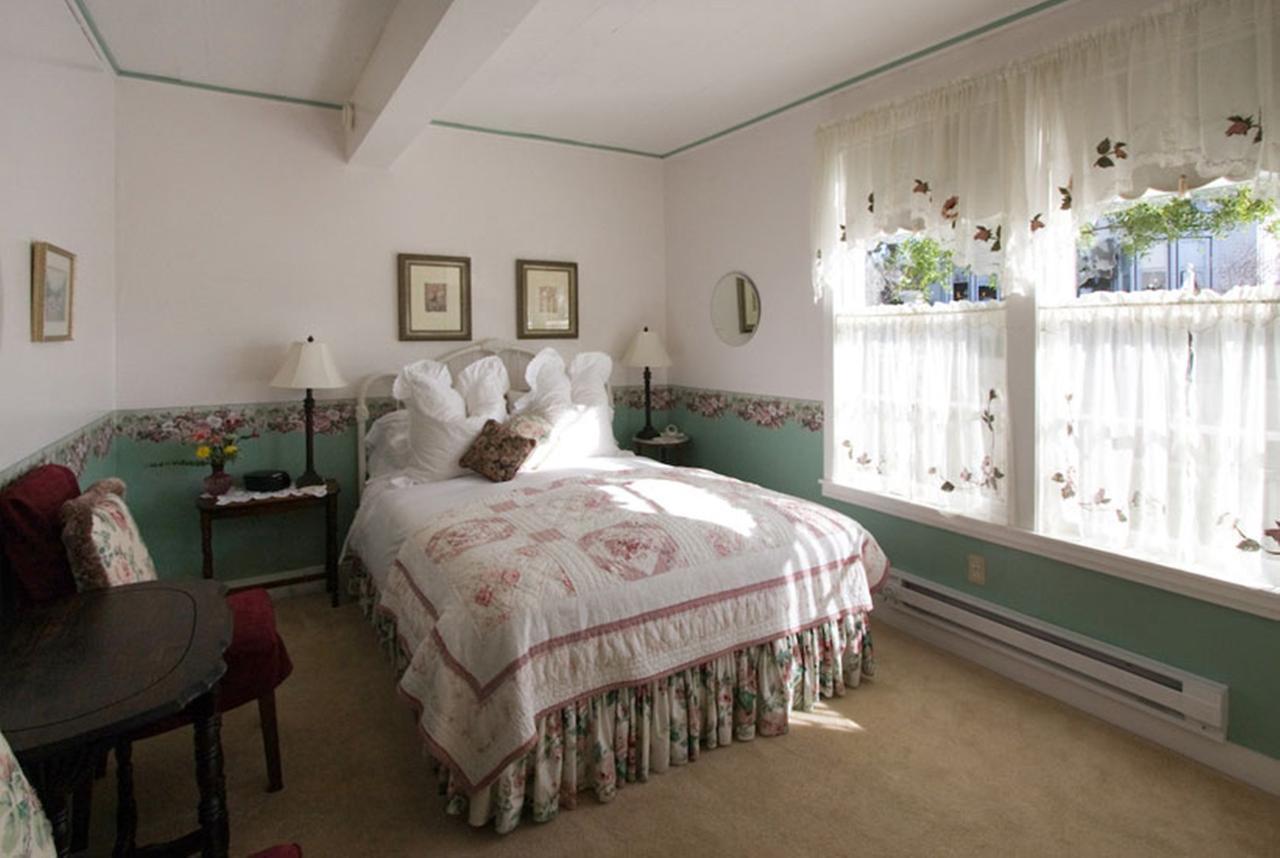 Headlands Bed and breakfast