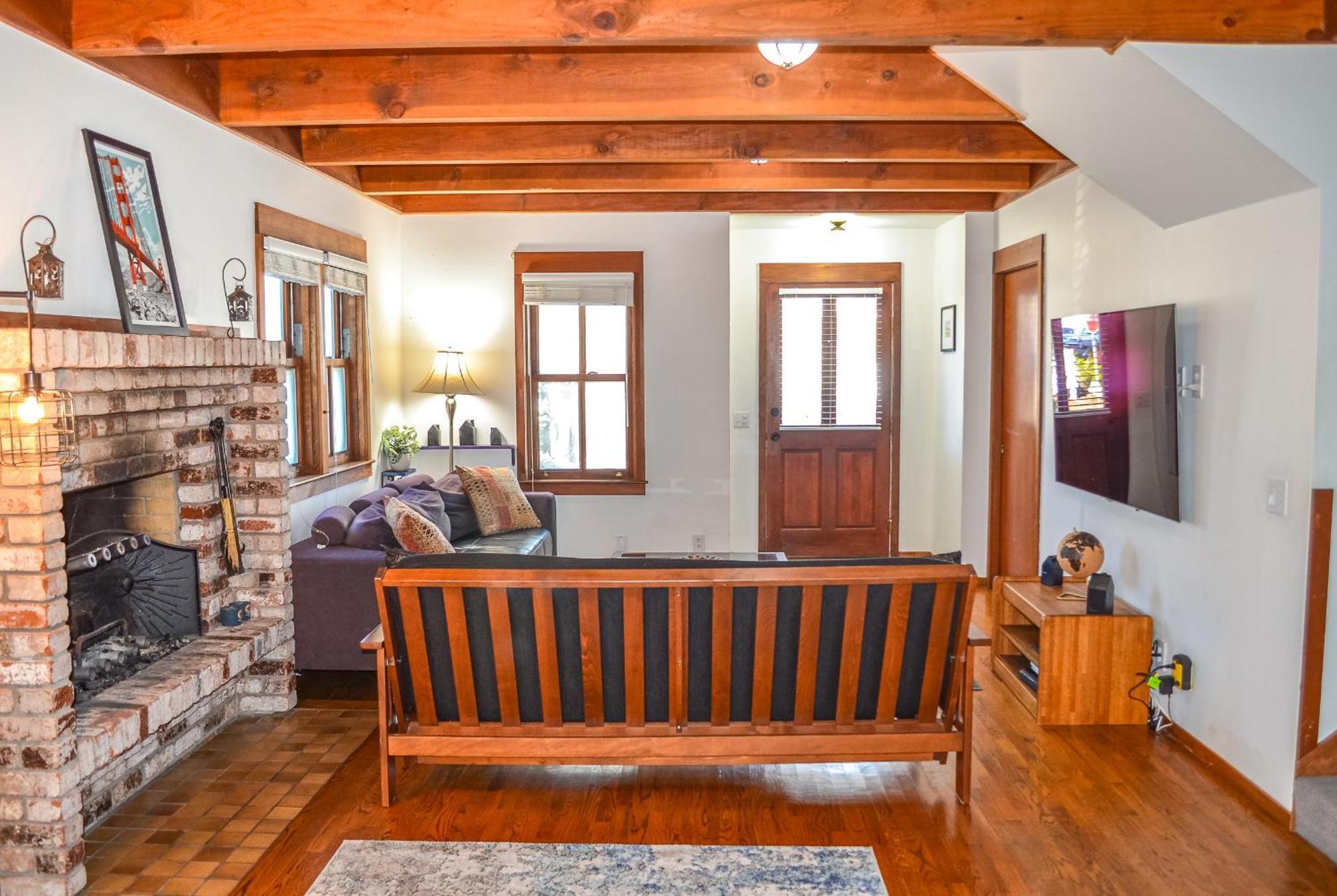 Headlands Bed&breakfast 3*